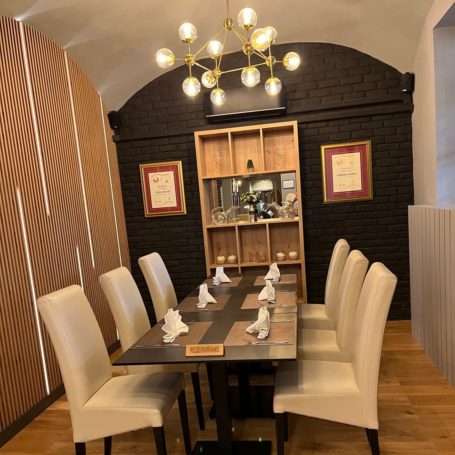 Innenraum des Restaurants Bedem